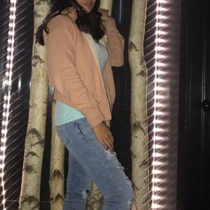 Meet your Posher, Gema